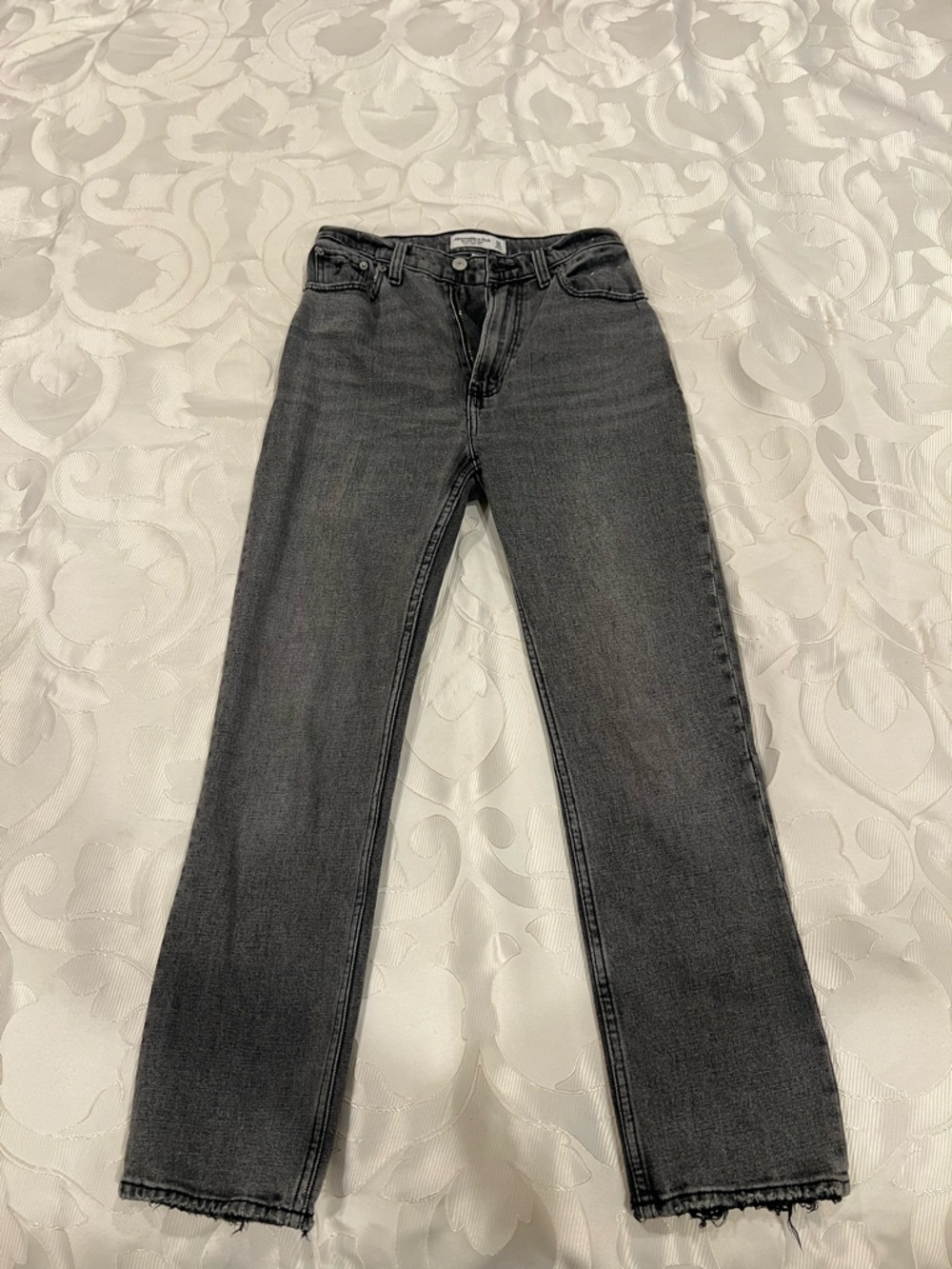 Abercrombie & Fitch Ankle Straight Ultra High Rise Black Wash Jeans